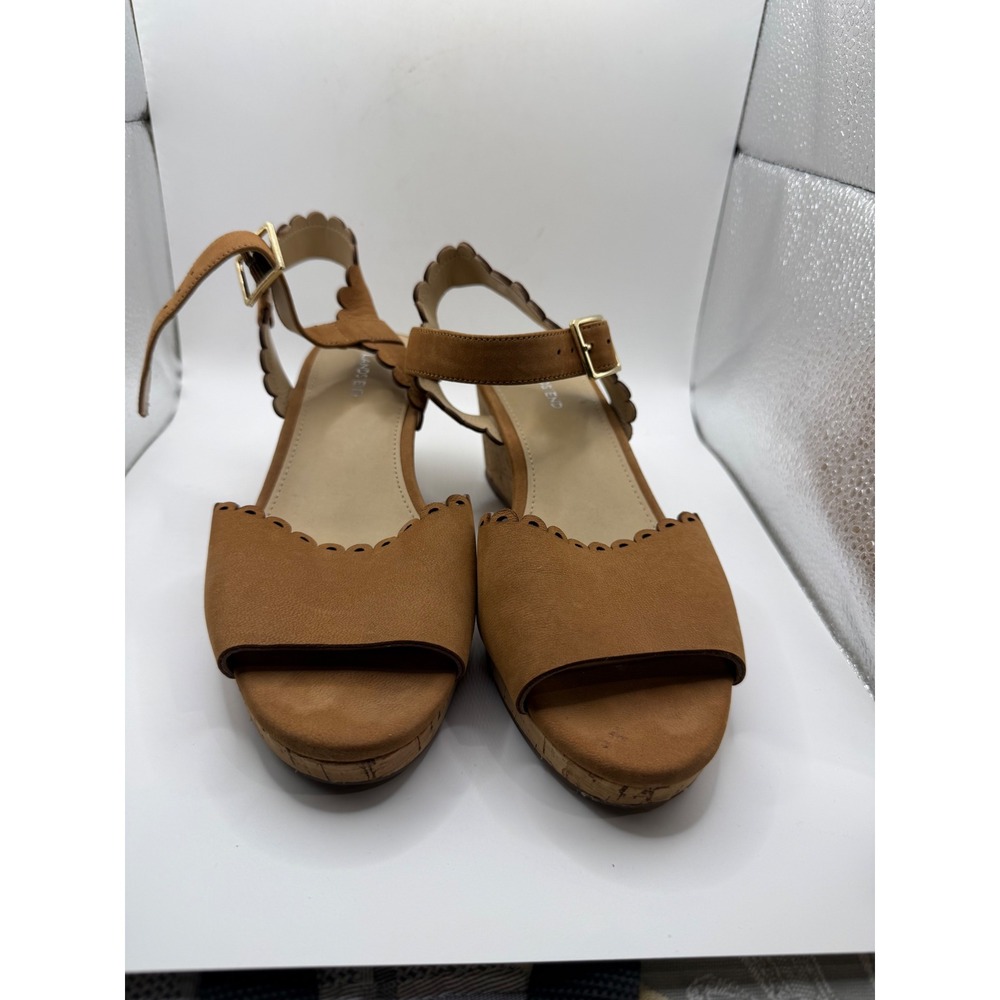 Lands End Womens Scalloped Cork Wedge Sandals Tan Brown Size 6B 495781 - Picture 2 of 6